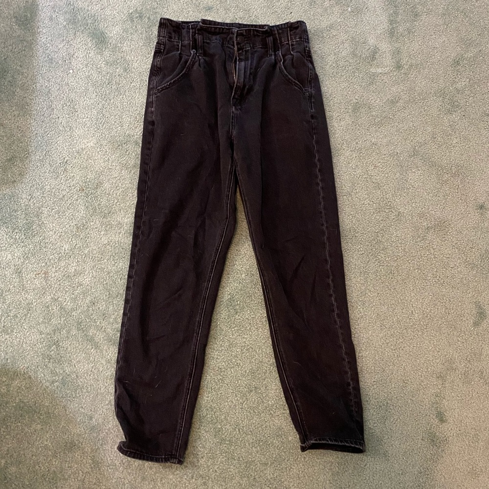 Black American Eagle Mom Jeans